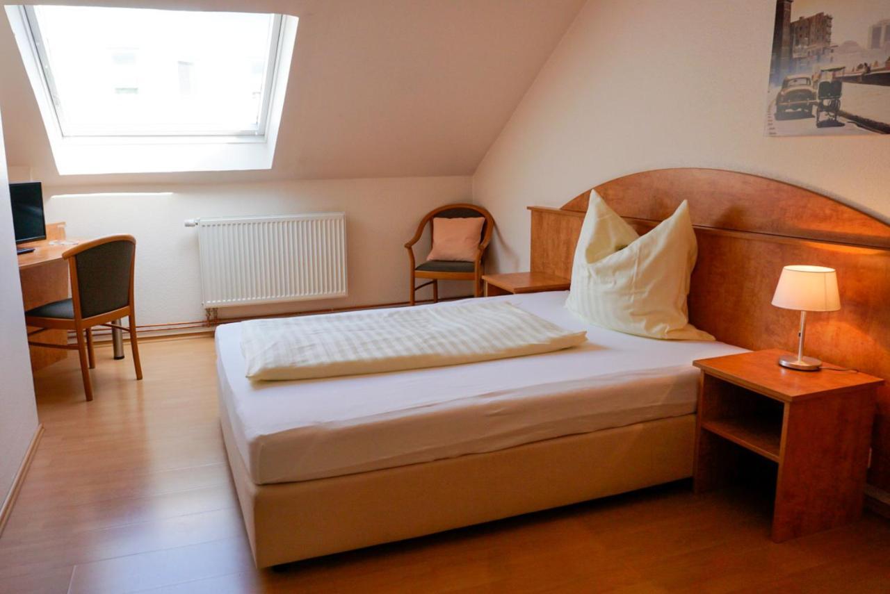 Haus Loehrberg Hotel Hemer Ngoại thất bức ảnh