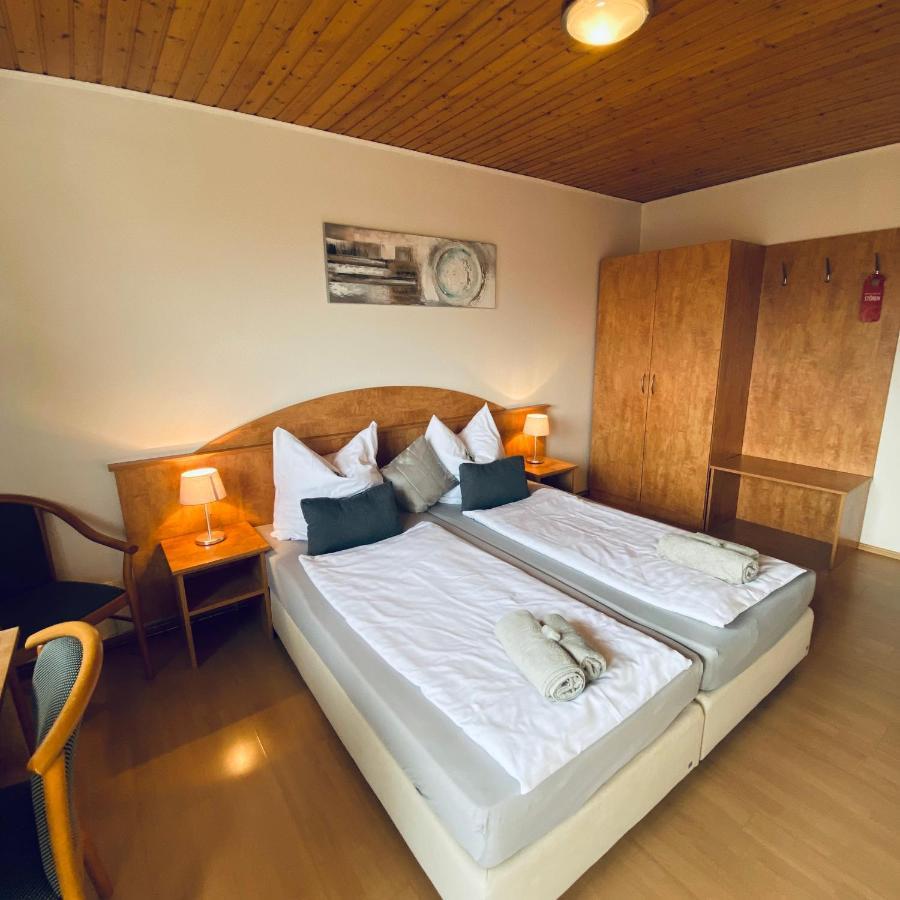 Haus Loehrberg Hotel Hemer Ngoại thất bức ảnh