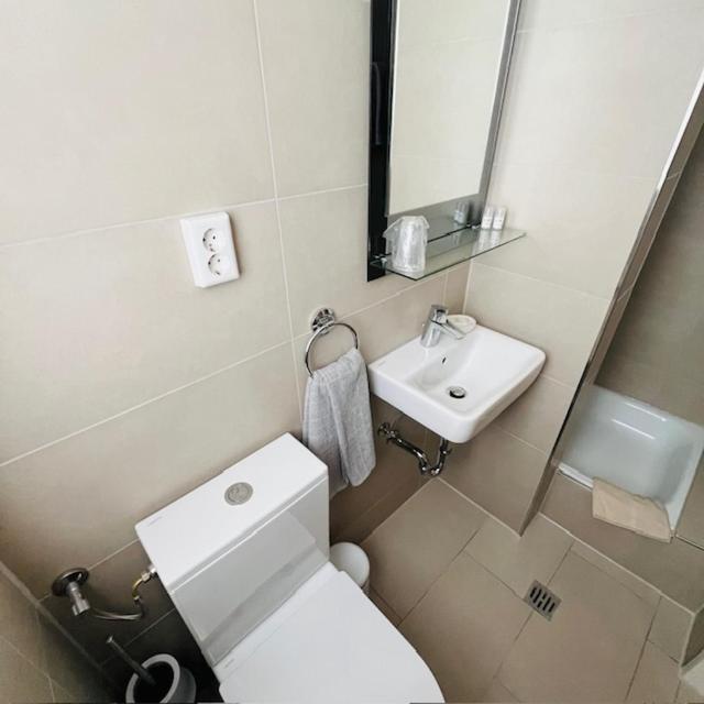 Haus Loehrberg Hotel Hemer Ngoại thất bức ảnh